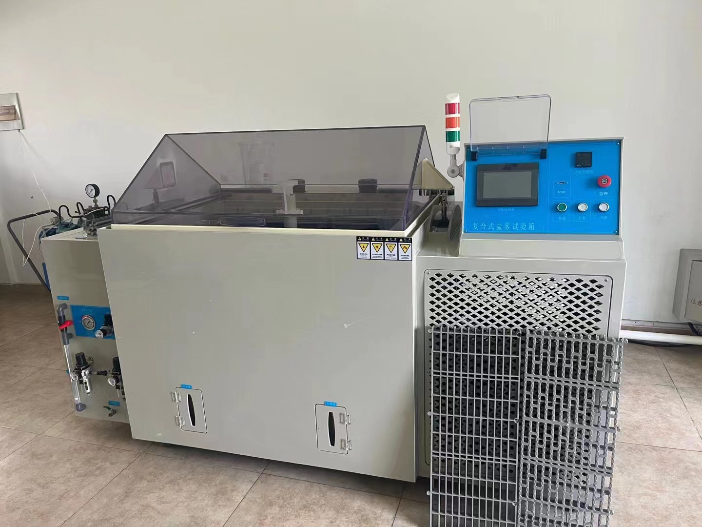 復合試驗箱示意圖