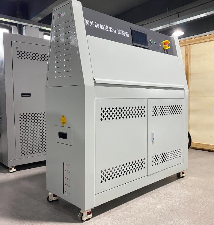 紫外線老化試驗箱示意圖